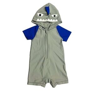 GAP baby boy’s 6-12M shark‎ one piece bathing suit with hoodie